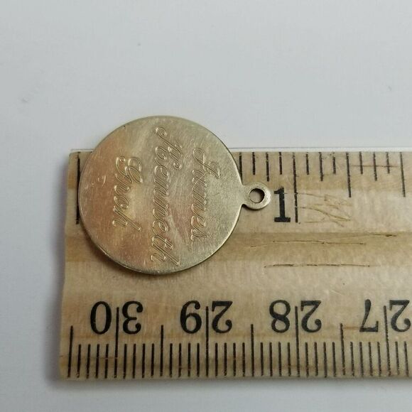 Vintage 10/20/1962 James Kenneth Groh Engraved Medallion Pendant, Gold Tone - Picture 5 of 7